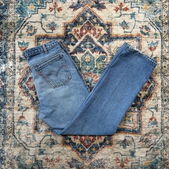 Vintage Levi’s Orange Tab Light Wash Jeans Size 36 - Picture 1 of 6
